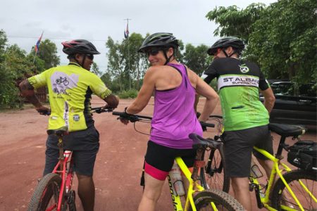 Phnom Penh to Siem Reap Tour by bike Cycle