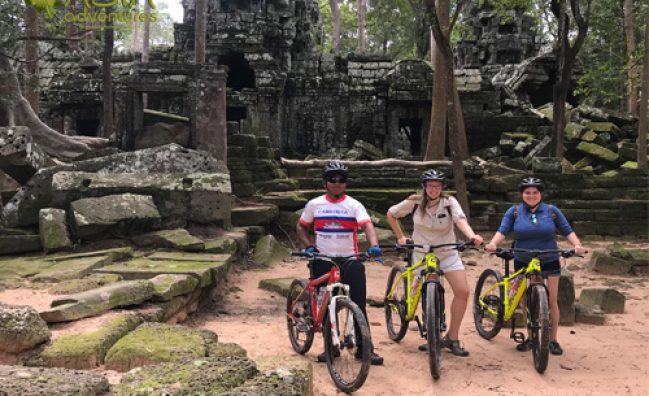 angkor_wat_biking